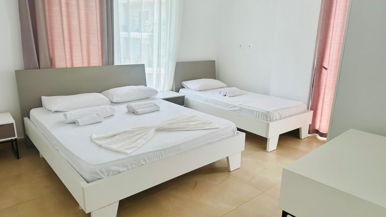 Jico Travel - Villa Colombo Влёра Экстерьер фото