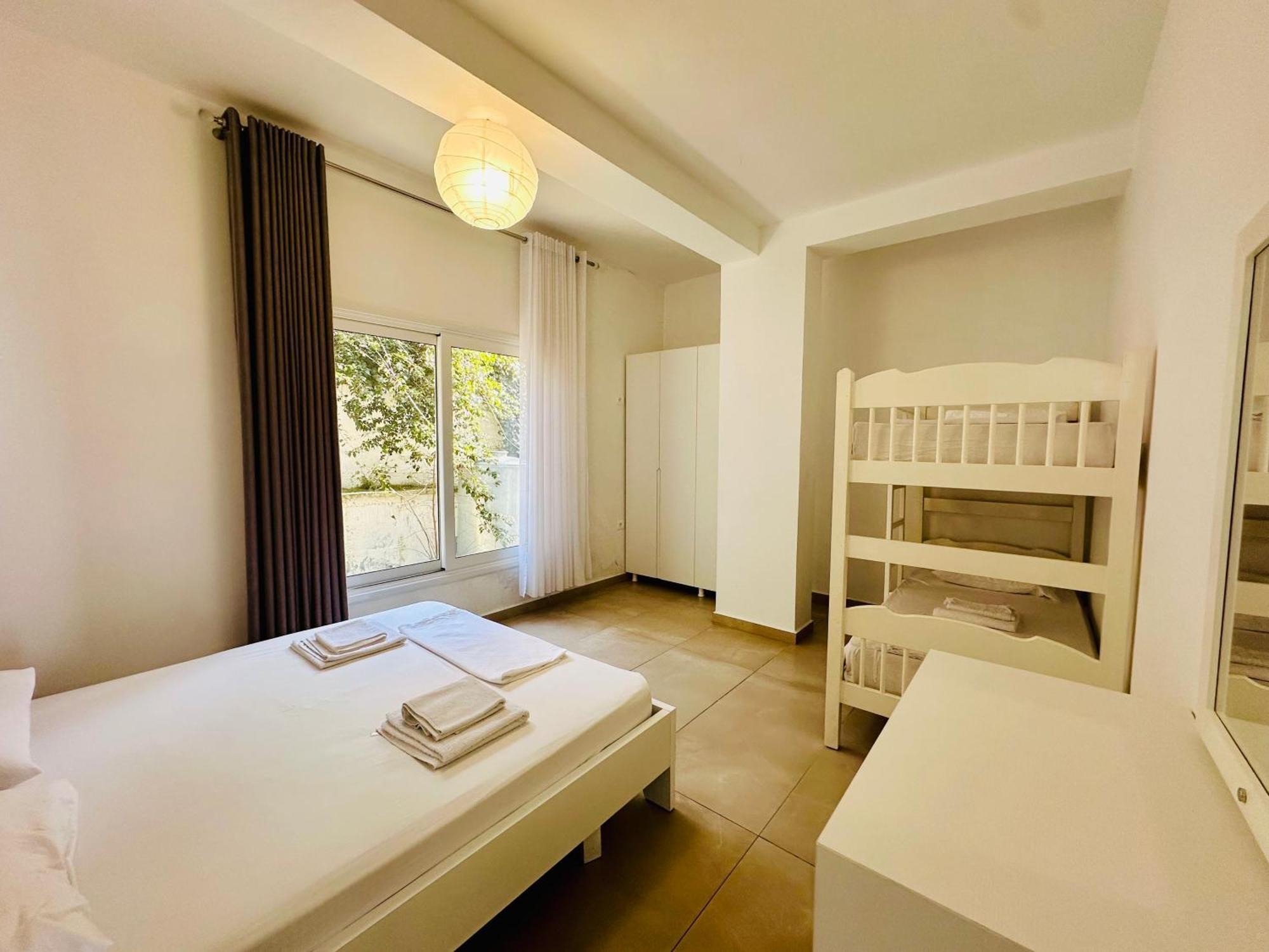 Jico Travel - Villa Colombo Влёра Экстерьер фото